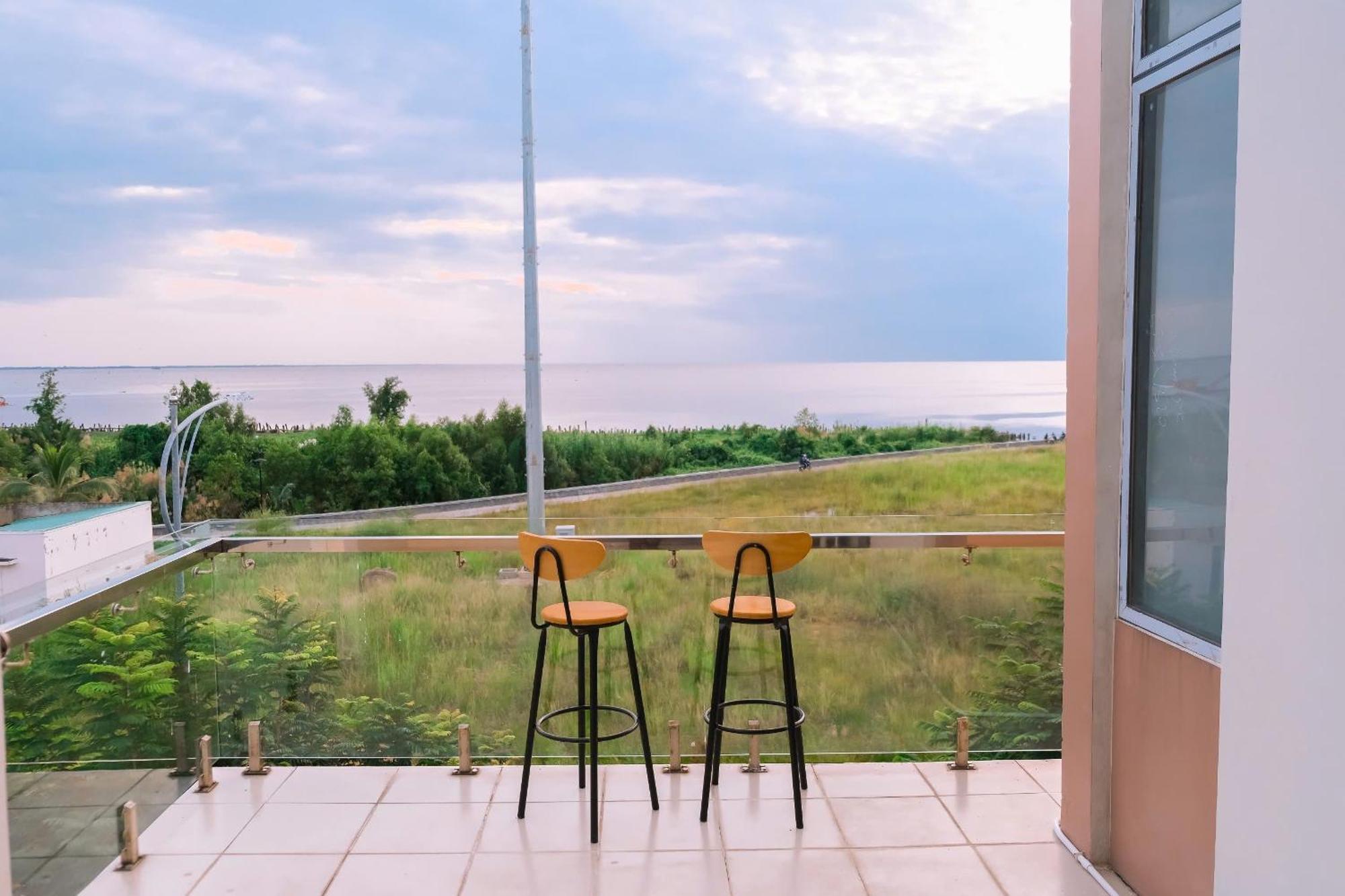 Hieu Sang 68 Hostel & Villas Seaview Ben Tau Rach Gia Harbor City Exterior foto