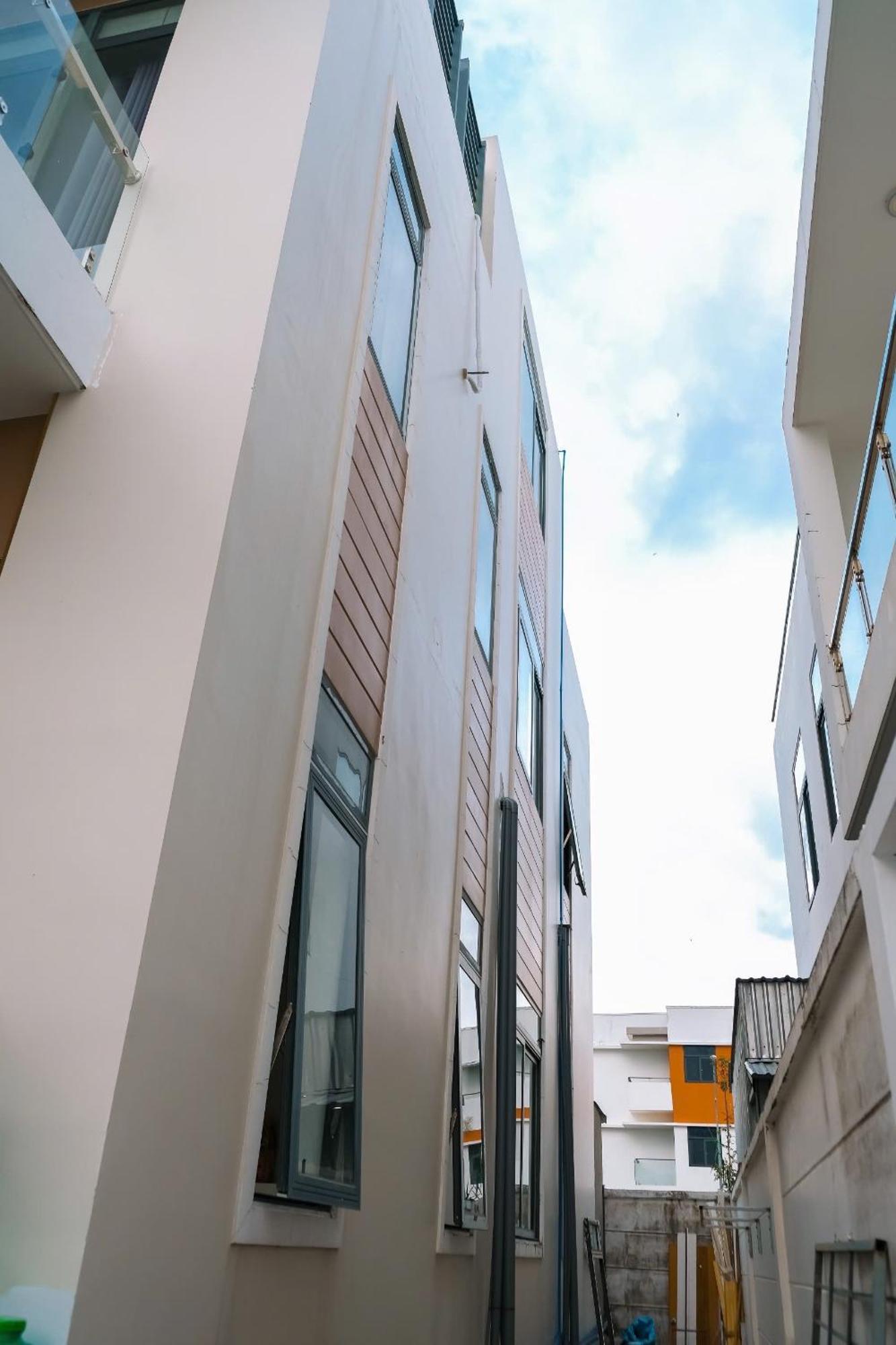 Hieu Sang 68 Hostel & Villas Seaview Ben Tau Rach Gia Harbor City Exterior foto